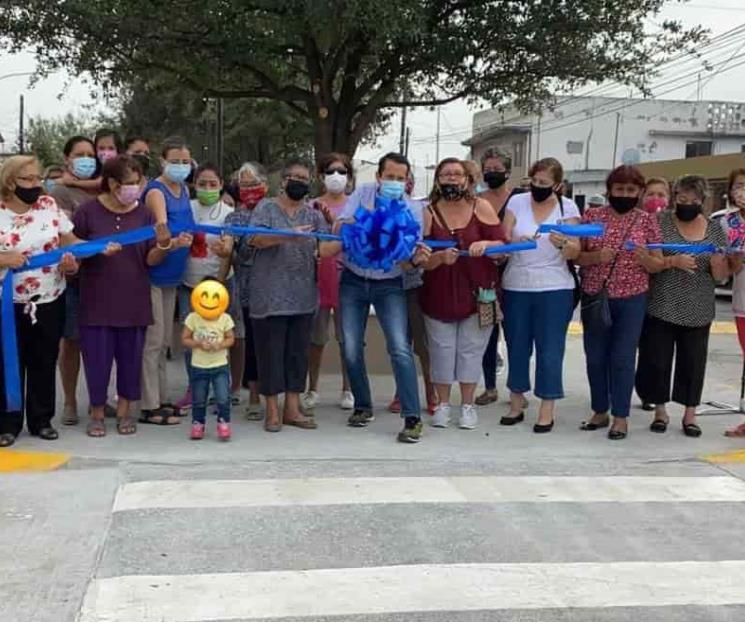 Inaugura Daniel Carrillo andador en colonia Ciudad Ideal