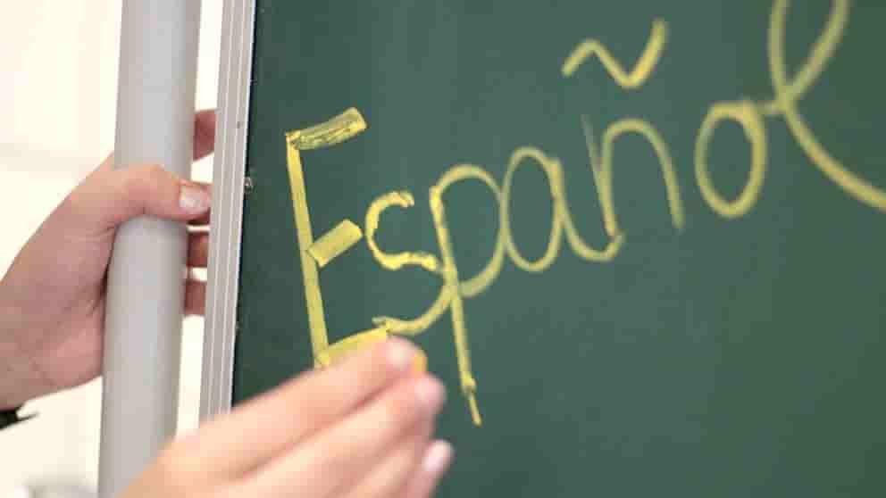 Casi 600 millones de personas hablan español en el mundo Casi 600 millones de personas hablan español en el mundo