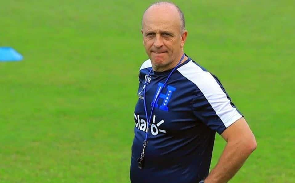 Despide Honduras a su entrenador