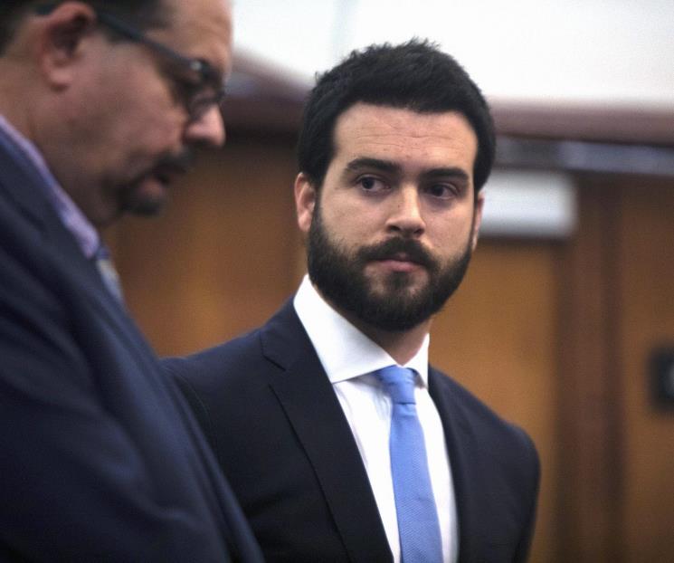 Posponen juicio de Lyle otra vez