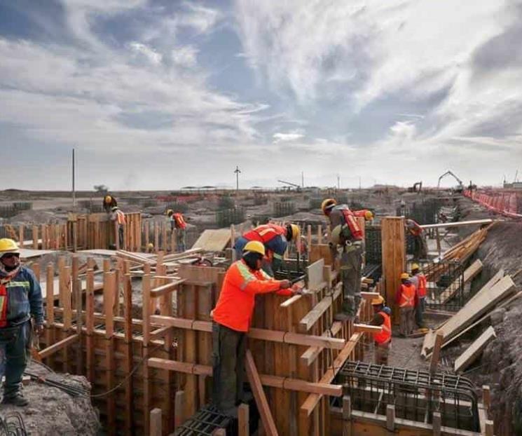 Otorgan a Sedena concesión de 50 años para operar aeropuerto