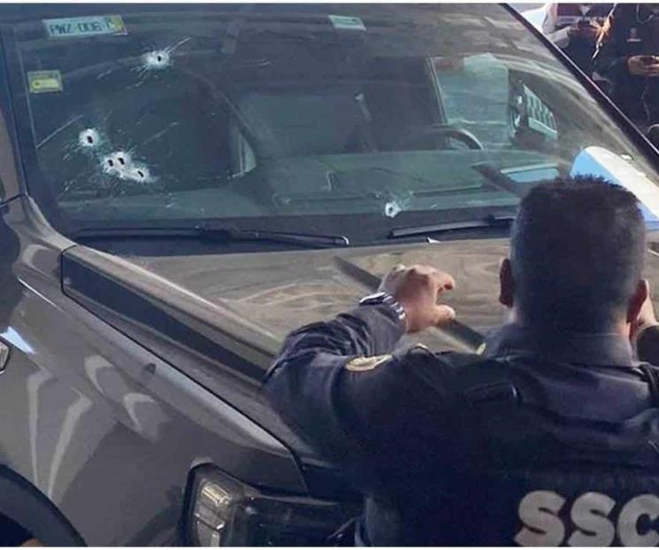 Balacera en AICM. Así quedó la camioneta tras agresión