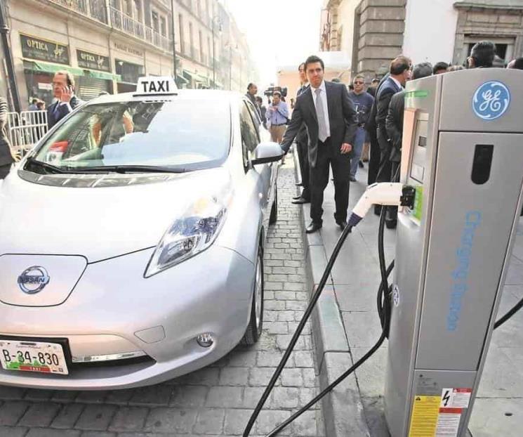 Baterías eléctricas, más baratas que gasolina en 2027