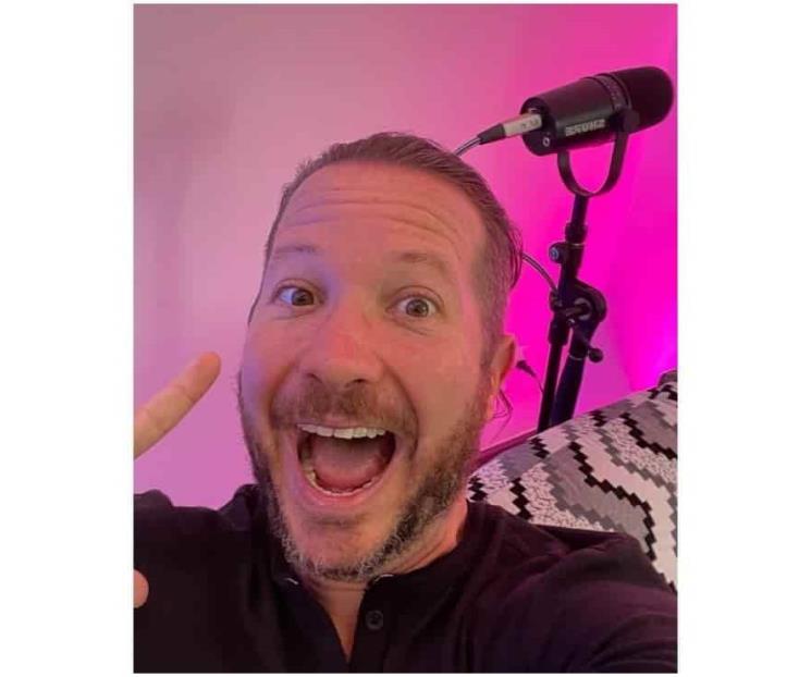 Youtuber realizará 24 horas de transmisión en vivo