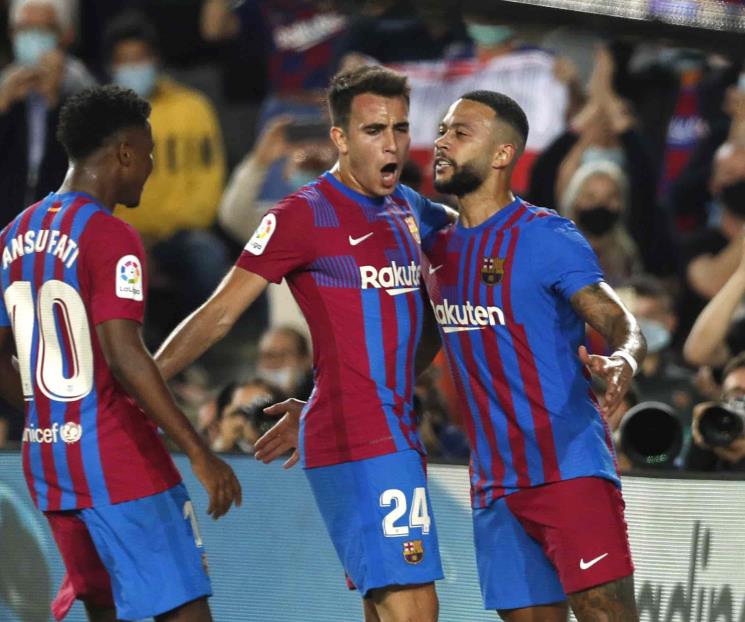Remonta Barcelona al Valencia en Liga de España