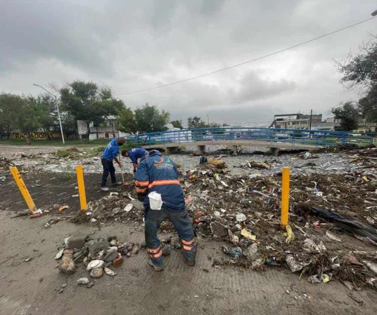 Siguen en SC con recolección de escombro y basura