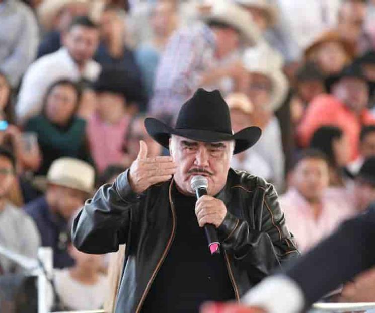 Podría Vicente Fernández salir de terapia intensiva Podría Vicente Fernández salir de terapia intensiva