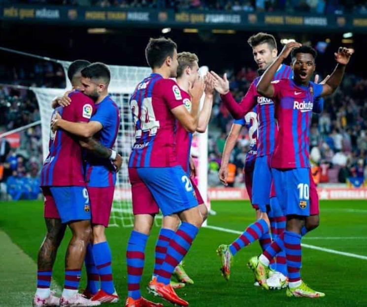 Remonta Barcelona para vencer al Valencia
