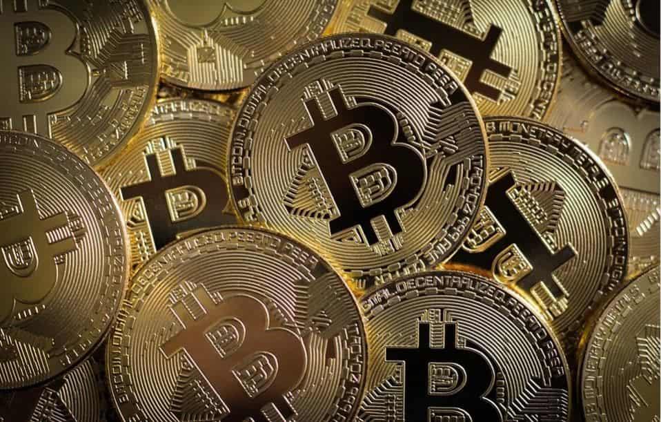 Primer fondo negociable en bolsa impulsa a Bitcoin