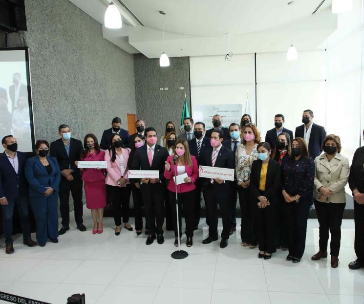 Presentan dos iniciativas en torno al cáncer  de mama