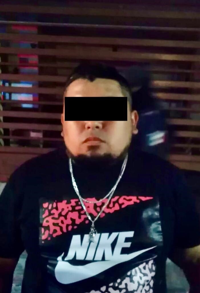 Detuvieron a un taxista a quien le aseguraron una pistola escuadra y droga.