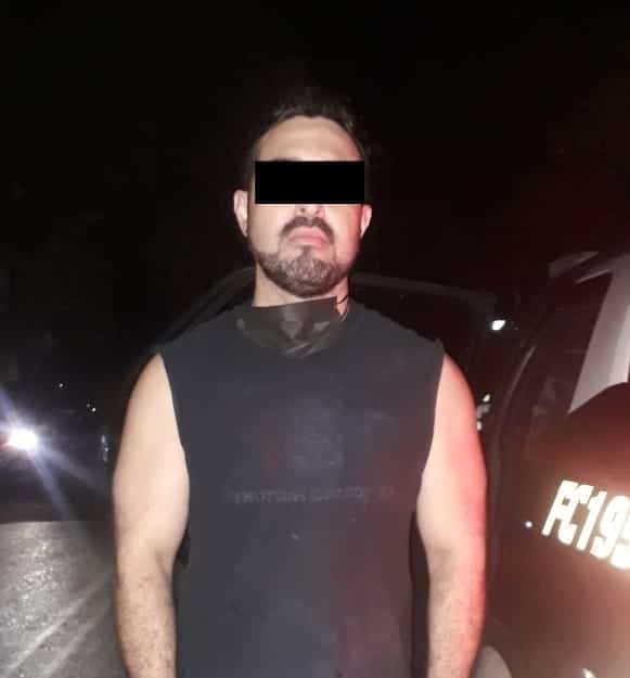 Detenido tras ser sorprendido portando un arma de fuego