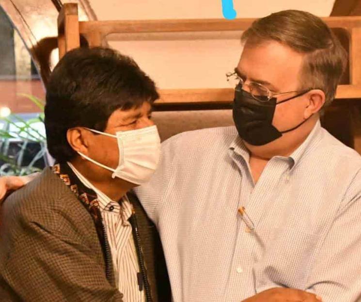 Da Ebrard bienvenida a Evo Da Ebrard bienvenida a Evo