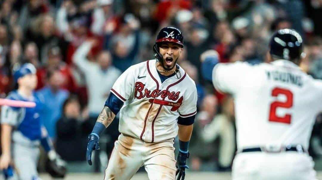 Avanzan Bravos a Serie Mundial