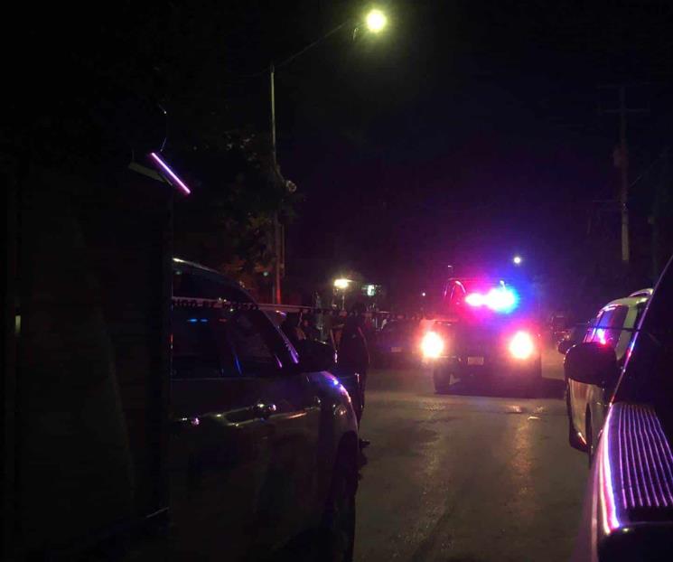 Ejecutan a hombre afuera de su casa Ejecutan a hombre afuera de su casa