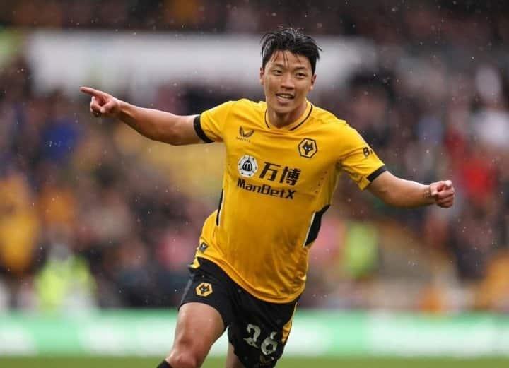 Asiste Raúl y empatan Wolves