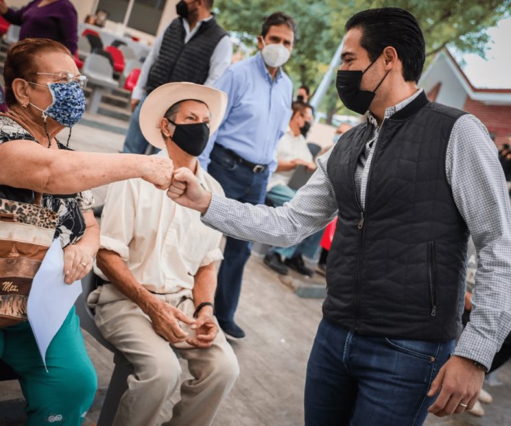 Inician programas de testamentos a bajo costo en Santiago