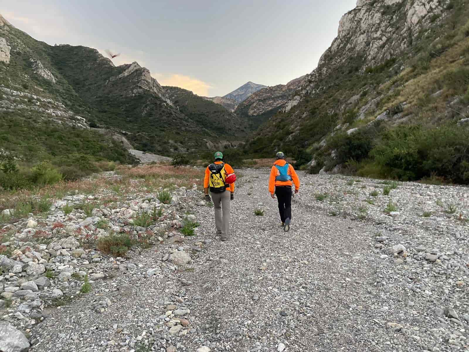 Un excursionista que sufrió una caída en la Sierra San José de los Nuncios y sufrió una fractura de robillo