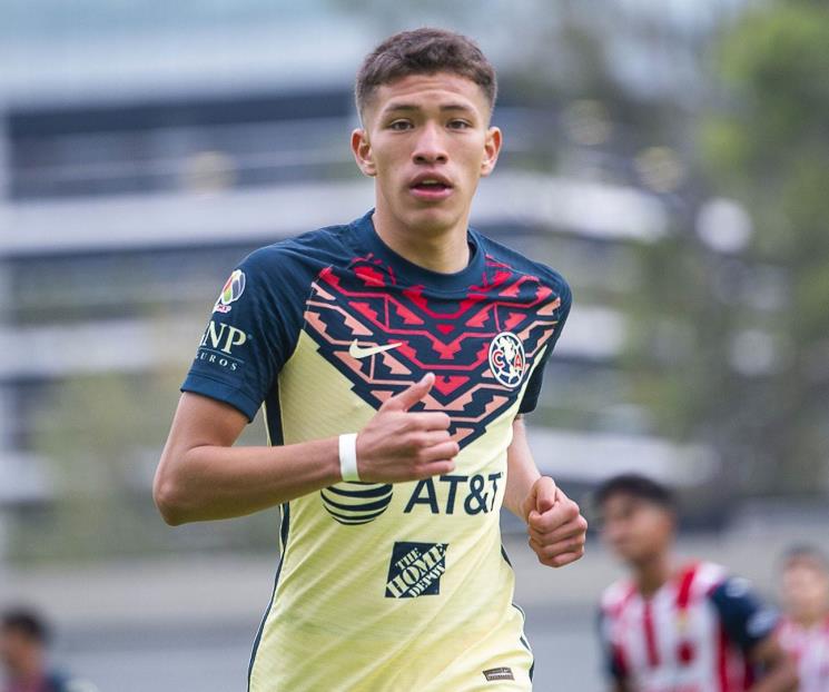 Martino convoca a jugador con 25 minutos en Liga MX