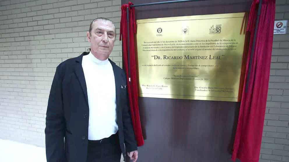 Honra UANL a precursor de música electroacústica