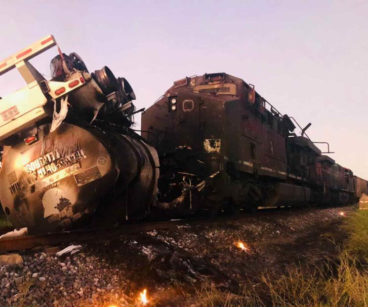 Choque entre pipa y tren deja 3 lesionados