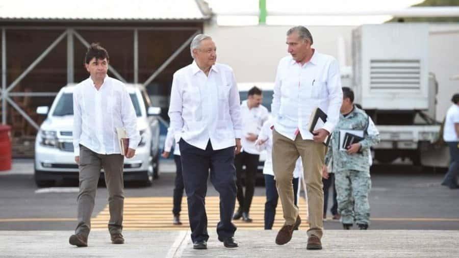 Vacunaremos a menores: AMLO