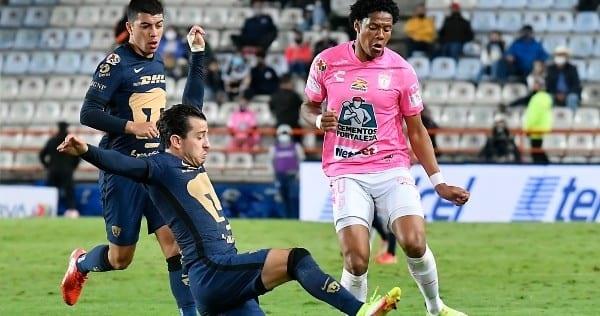 Pachuca roba puntos Pumas