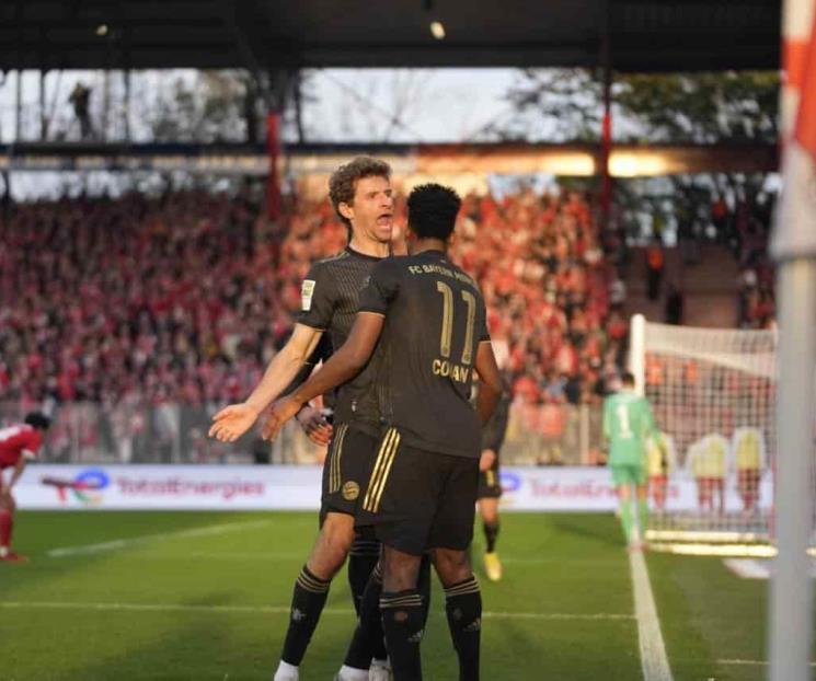 Golea Bayern a U. Berlín y siguen bávaros de líderes