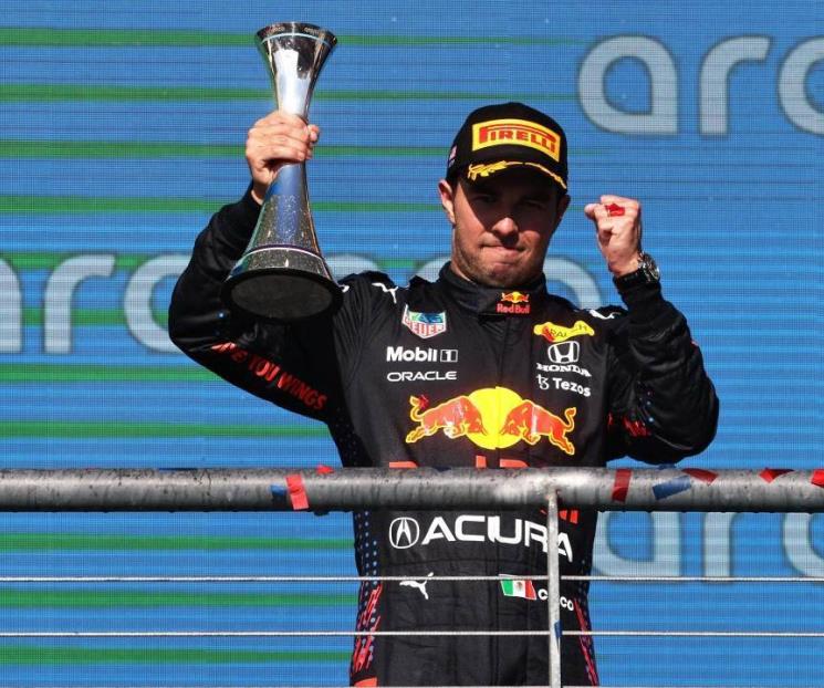 Gracias a Dios está en ascenso: RB sobre Checo Pérez