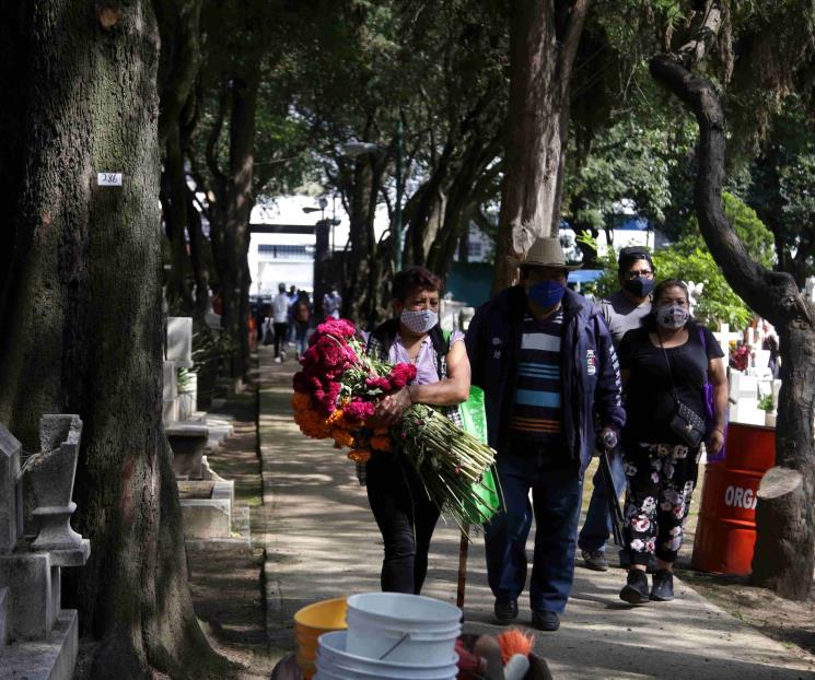Pide IMSS continuar con medidas sanitarias en Día de Muertos