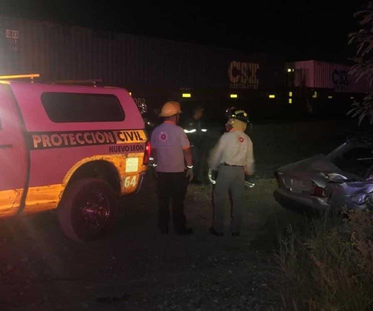 Mueren 2 en choque con el tren