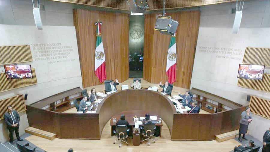 Aceptarán firmas en papel para Revocación de Mandato