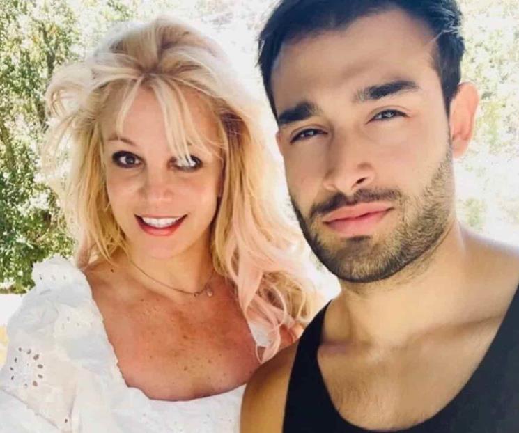 Planes de boda de Britney Spears y Sam Asghari se posponen