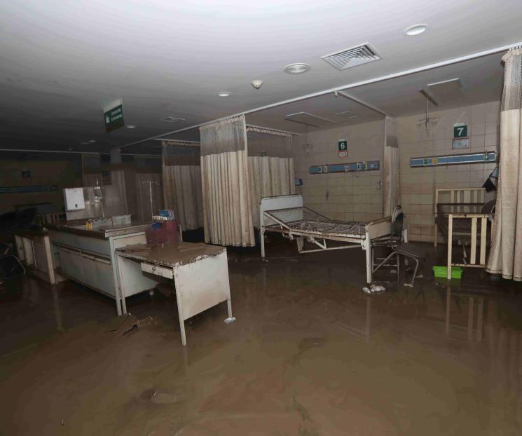 Alistan cuestionamientos a Robledo por hospital de Tula