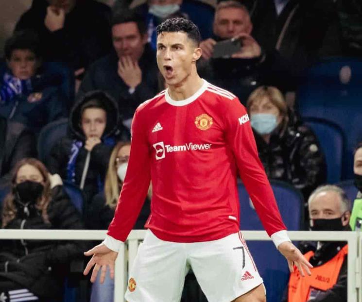 Salva CR7 liderato del M. United en Champions
