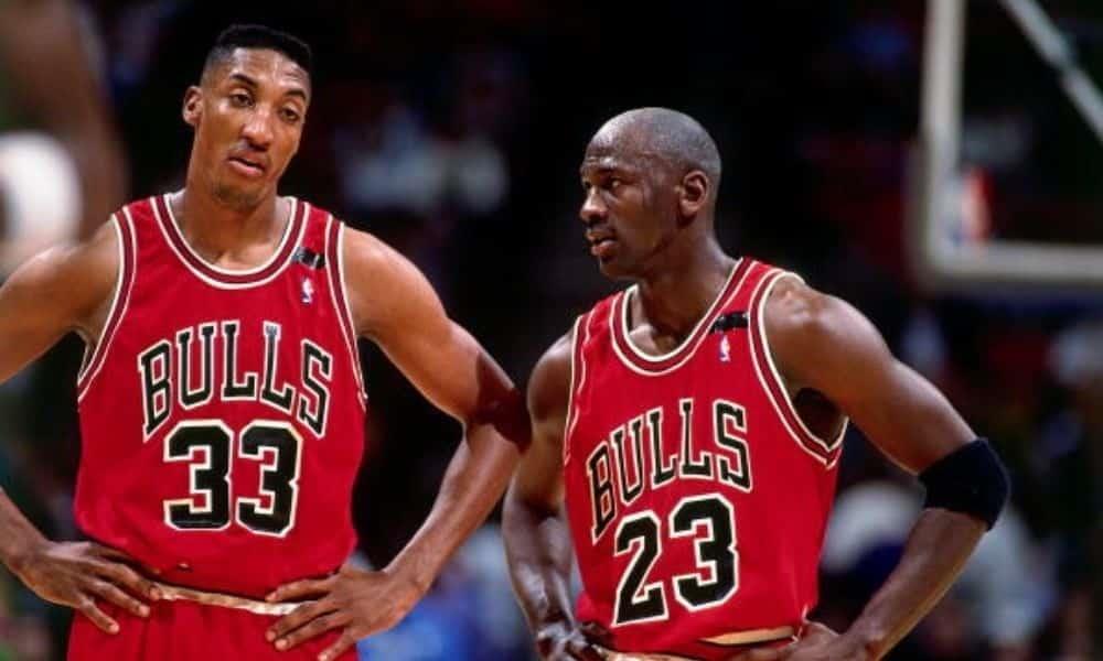 Se molesta Scottie Pippen con Michael Jordan