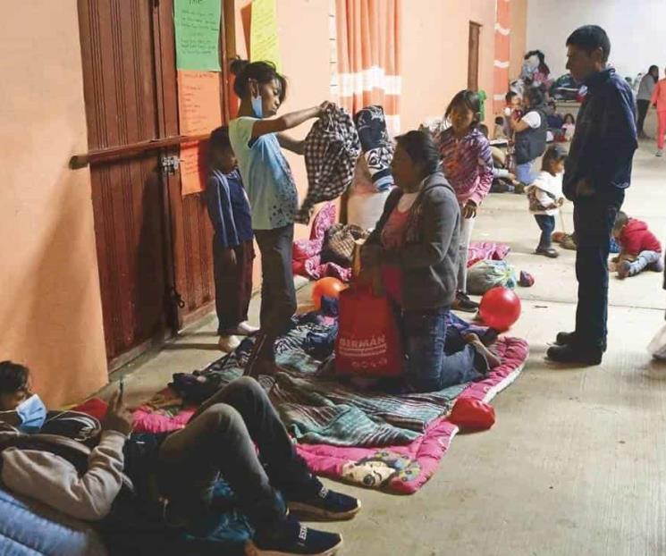 Huyen de Atatlahuca para salvar la vida