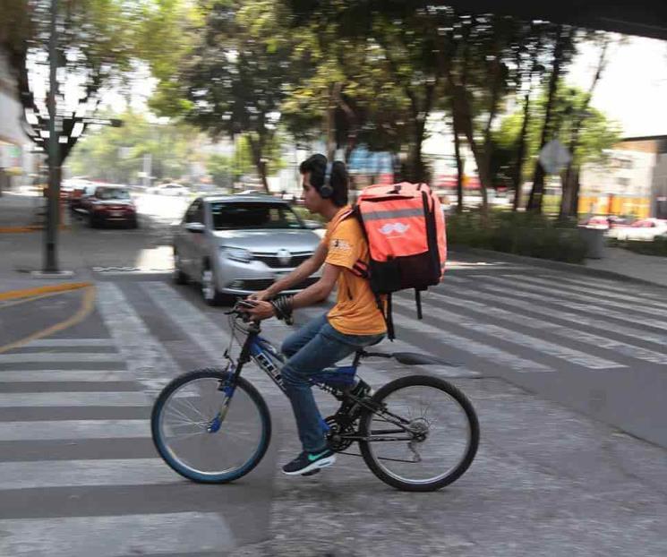 Regularán en el Senado trabajo de repartidores