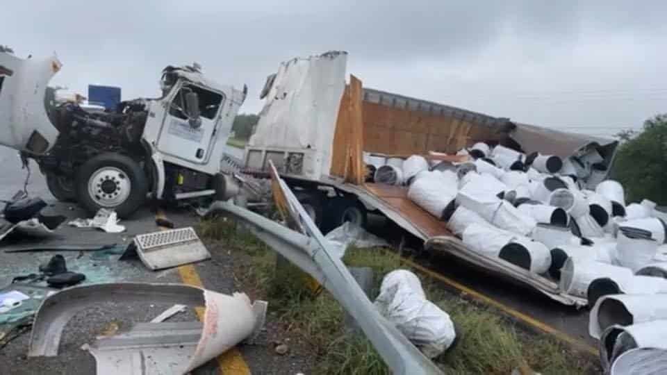 El operador perdió la vida luego de volcar su unidad de carga