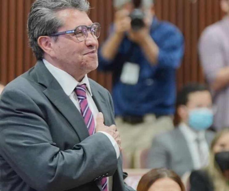 Pide Monreal escuchar a empresarios para reforma eléctrica