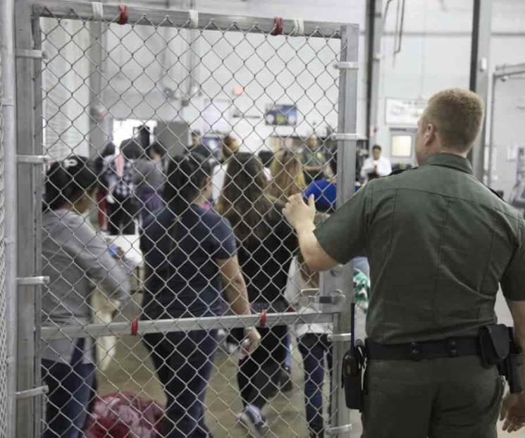 Compensarían a familias migrantes separadas