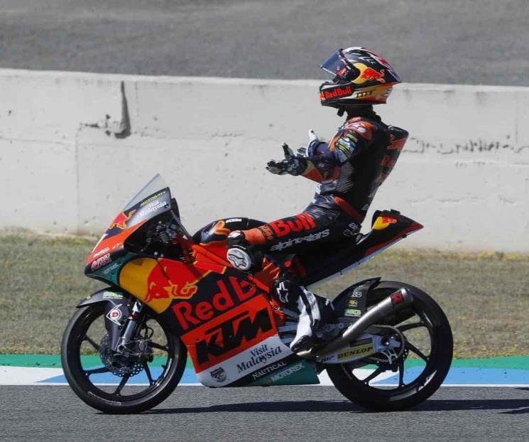Gana debutante el Mundial del Moto 3