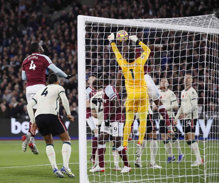 Cae Liverpool con West Ham y pierden terreno en EPL