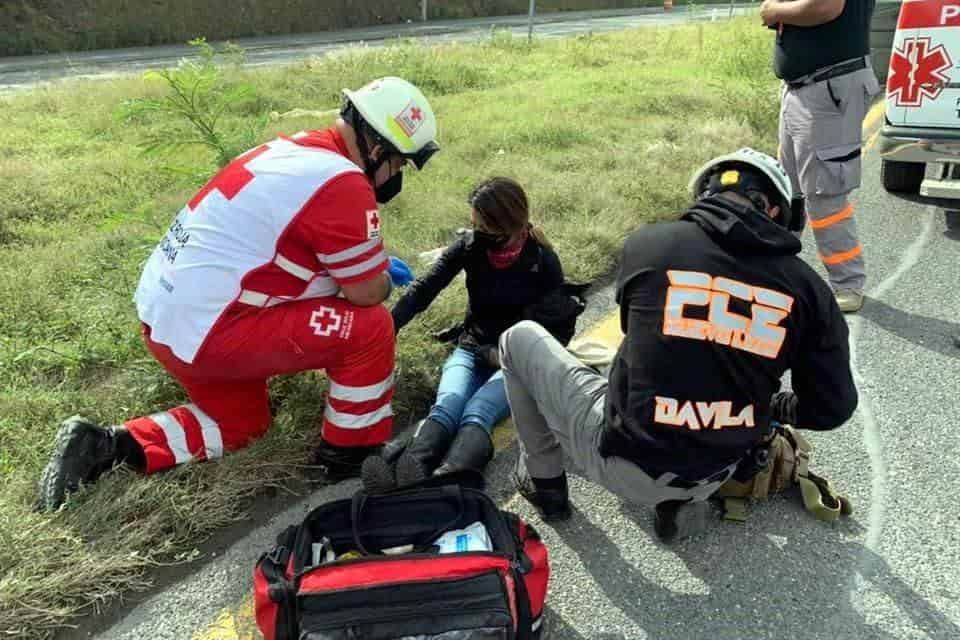 Una mujer y su pareja terminaron con lesiones de consideración al derrapar su motocicleta