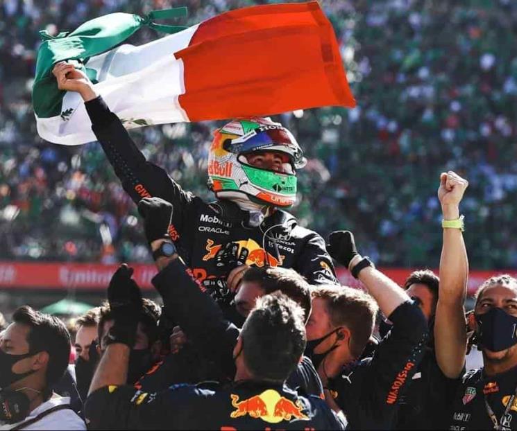 Checo, el piloto del día