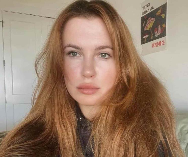 Ireland Baldwin defiende a Travis Scott tras incidente