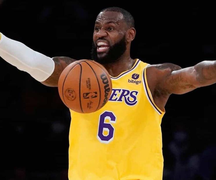 Lebron James podría estar fuera de la NBA por dos meses 