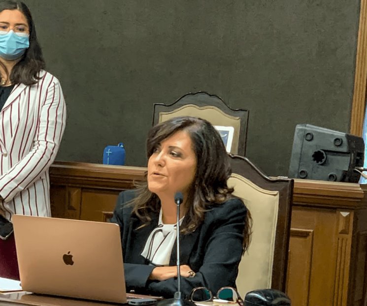 Promueve capacitación ante violencia de género