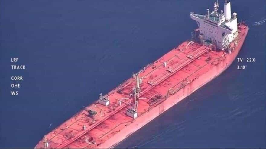 Liberan petrolero con bandera de Vietnam incautado por Irán