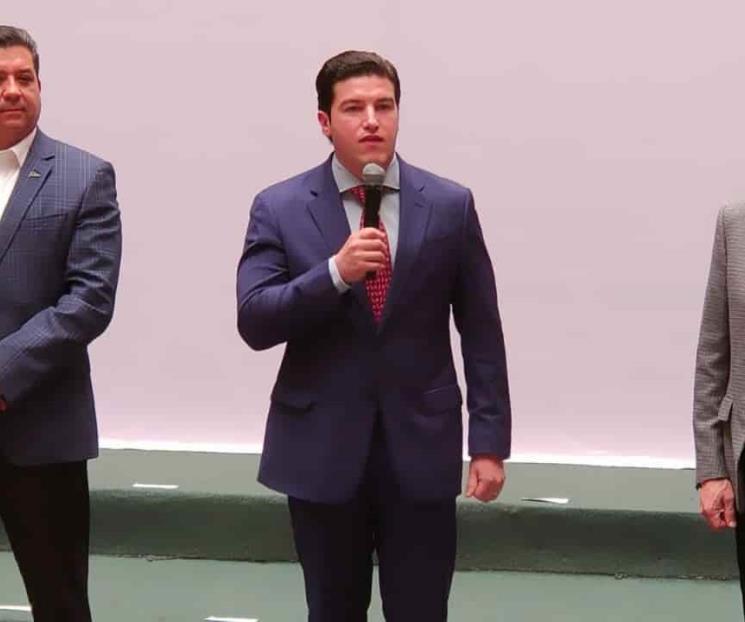 Anuncia NL replaqueo homologado con Coahuila y Tamaulipas Anuncia NL replaqueo homologado con Coahuila y Tamaulipas